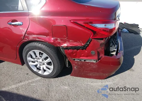 2016 Nissan Altima 2.5/2.5 S/2.5 Sl/2.5 Sr/2.5 Sv z USA, uszkodzony, nr VIN 1N4AL3AP7GC245031